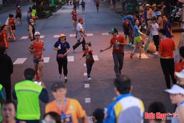 BƯỚC CHẠY CHÀO XUÂN THÀNH PHỐ QUẢNG NGÃI 2024 - Ảnh #1250099