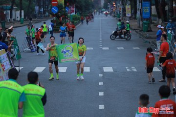 BƯỚC CHẠY CHÀO XUÂN THÀNH PHỐ QUẢNG NGÃI 2024 - Ảnh #1251835
