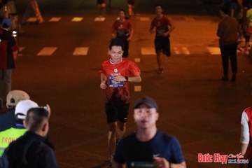 BƯỚC CHẠY CHÀO XUÂN THÀNH PHỐ QUẢNG NGÃI 2024 - Ảnh #1245723