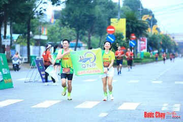 BƯỚC CHẠY CHÀO XUÂN THÀNH PHỐ QUẢNG NGÃI 2024 - Ảnh #1230763