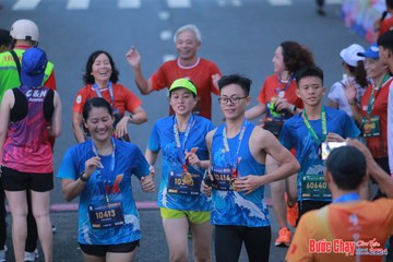 BƯỚC CHẠY CHÀO XUÂN THÀNH PHỐ QUẢNG NGÃI 2024 - Ảnh #1220696