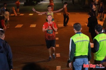 BƯỚC CHẠY CHÀO XUÂN THÀNH PHỐ QUẢNG NGÃI 2024 - Ảnh #1242379