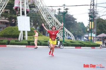 BƯỚC CHẠY CHÀO XUÂN THÀNH PHỐ QUẢNG NGÃI 2024 - Ảnh #1230686
