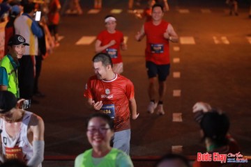 BƯỚC CHẠY CHÀO XUÂN THÀNH PHỐ QUẢNG NGÃI 2024 - Ảnh #1249172