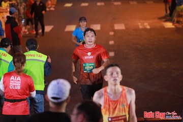 BƯỚC CHẠY CHÀO XUÂN THÀNH PHỐ QUẢNG NGÃI 2024 - Ảnh #1249350