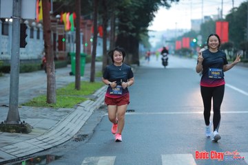 BƯỚC CHẠY CHÀO XUÂN THÀNH PHỐ QUẢNG NGÃI 2024 - Ảnh #1236963