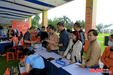 BƯỚC CHẠY CHÀO XUÂN THÀNH PHỐ QUẢNG NGÃI 2024 - Ảnh #1194887