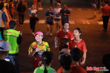 BƯỚC CHẠY CHÀO XUÂN THÀNH PHỐ QUẢNG NGÃI 2024 - Ảnh #1249199