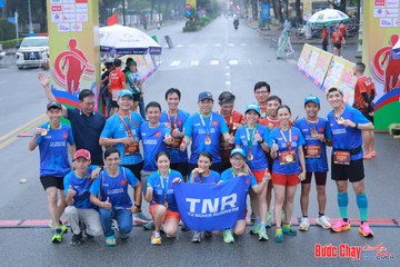 BƯỚC CHẠY CHÀO XUÂN THÀNH PHỐ QUẢNG NGÃI 2024 - Ảnh #1252371