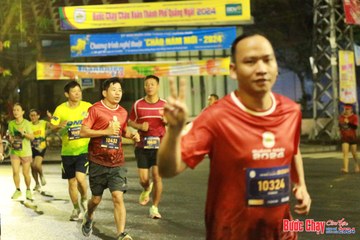 BƯỚC CHẠY CHÀO XUÂN THÀNH PHỐ QUẢNG NGÃI 2024 - Ảnh #1222883