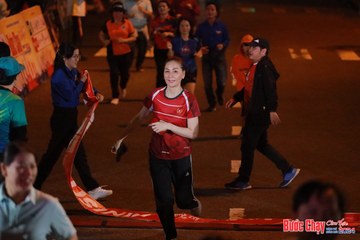BƯỚC CHẠY CHÀO XUÂN THÀNH PHỐ QUẢNG NGÃI 2024 - Ảnh #1239941