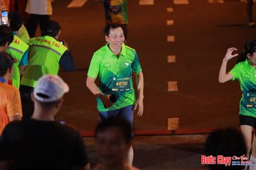 BƯỚC CHẠY CHÀO XUÂN THÀNH PHỐ QUẢNG NGÃI 2024 - Ảnh #1249032