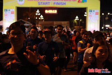 BƯỚC CHẠY CHÀO XUÂN THÀNH PHỐ QUẢNG NGÃI 2024 - Ảnh #1238864