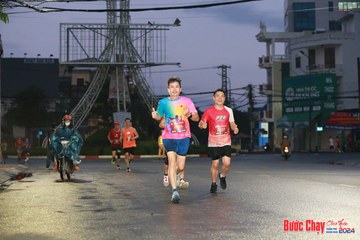 BƯỚC CHẠY CHÀO XUÂN THÀNH PHỐ QUẢNG NGÃI 2024 - Ảnh #1230169