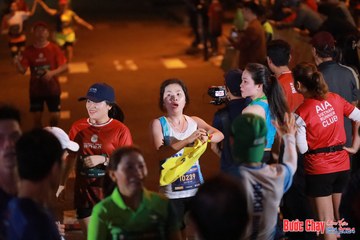 BƯỚC CHẠY CHÀO XUÂN THÀNH PHỐ QUẢNG NGÃI 2024 - Ảnh #1244260
