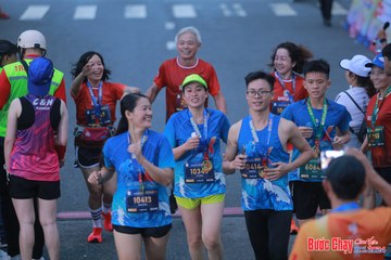 BƯỚC CHẠY CHÀO XUÂN THÀNH PHỐ QUẢNG NGÃI 2024 - Ảnh #1220691
