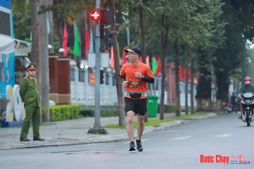 BƯỚC CHẠY CHÀO XUÂN THÀNH PHỐ QUẢNG NGÃI 2024 - Ảnh #1237194