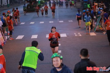 BƯỚC CHẠY CHÀO XUÂN THÀNH PHỐ QUẢNG NGÃI 2024 - Ảnh #1250167