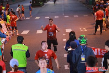 BƯỚC CHẠY CHÀO XUÂN THÀNH PHỐ QUẢNG NGÃI 2024 - Ảnh #1249888