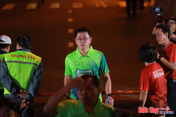 BƯỚC CHẠY CHÀO XUÂN THÀNH PHỐ QUẢNG NGÃI 2024 - Ảnh #1248572