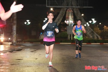 BƯỚC CHẠY CHÀO XUÂN THÀNH PHỐ QUẢNG NGÃI 2024 - Ảnh #1229097
