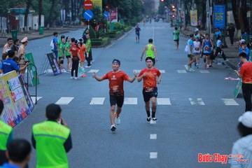 BƯỚC CHẠY CHÀO XUÂN THÀNH PHỐ QUẢNG NGÃI 2024 - Ảnh #1251775