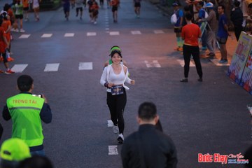 BƯỚC CHẠY CHÀO XUÂN THÀNH PHỐ QUẢNG NGÃI 2024 - Ảnh #1250275