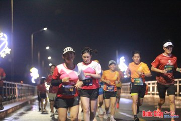 BƯỚC CHẠY CHÀO XUÂN THÀNH PHỐ QUẢNG NGÃI 2024 - Ảnh #1220098