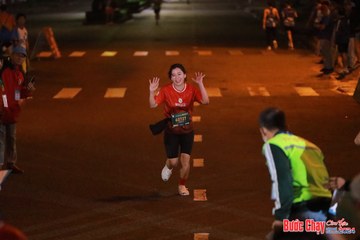 BƯỚC CHẠY CHÀO XUÂN THÀNH PHỐ QUẢNG NGÃI 2024 - Ảnh #1243514