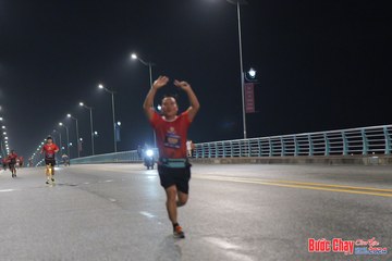BƯỚC CHẠY CHÀO XUÂN THÀNH PHỐ QUẢNG NGÃI 2024 - Ảnh #1254526