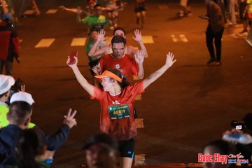BƯỚC CHẠY CHÀO XUÂN THÀNH PHỐ QUẢNG NGÃI 2024 - Ảnh #1245431