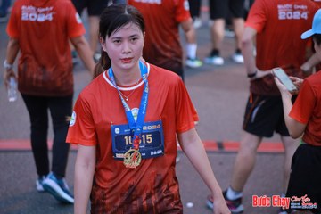 BƯỚC CHẠY CHÀO XUÂN THÀNH PHỐ QUẢNG NGÃI 2024 - Ảnh #1250469