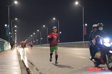 BƯỚC CHẠY CHÀO XUÂN THÀNH PHỐ QUẢNG NGÃI 2024 - Ảnh #1254907