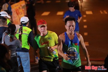 BƯỚC CHẠY CHÀO XUÂN THÀNH PHỐ QUẢNG NGÃI 2024 - Ảnh #1243253