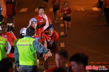 BƯỚC CHẠY CHÀO XUÂN THÀNH PHỐ QUẢNG NGÃI 2024 - Ảnh #1248489