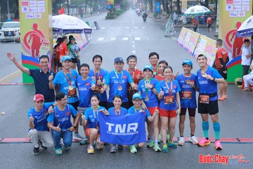 BƯỚC CHẠY CHÀO XUÂN THÀNH PHỐ QUẢNG NGÃI 2024 - Ảnh #1252369