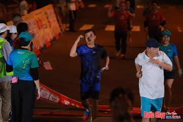 BƯỚC CHẠY CHÀO XUÂN THÀNH PHỐ QUẢNG NGÃI 2024 - Ảnh #1239369