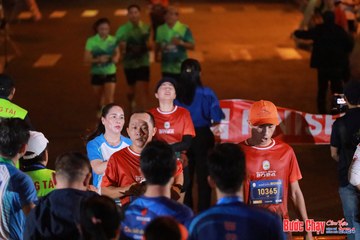 BƯỚC CHẠY CHÀO XUÂN THÀNH PHỐ QUẢNG NGÃI 2024 - Ảnh #1246494