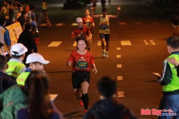 BƯỚC CHẠY CHÀO XUÂN THÀNH PHỐ QUẢNG NGÃI 2024 - Ảnh #1243763