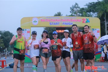BƯỚC CHẠY CHÀO XUÂN THÀNH PHỐ QUẢNG NGÃI 2024 - Ảnh #1221796