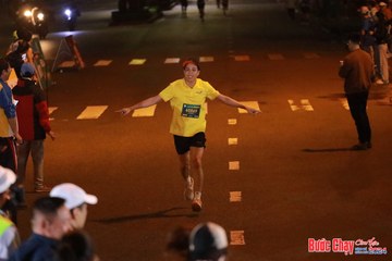BƯỚC CHẠY CHÀO XUÂN THÀNH PHỐ QUẢNG NGÃI 2024 - Ảnh #1245592