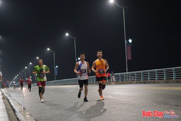 BƯỚC CHẠY CHÀO XUÂN THÀNH PHỐ QUẢNG NGÃI 2024 - Ảnh #1253365