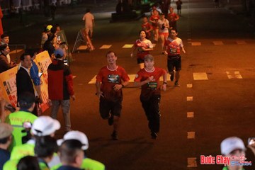 BƯỚC CHẠY CHÀO XUÂN THÀNH PHỐ QUẢNG NGÃI 2024 - Ảnh #1246134