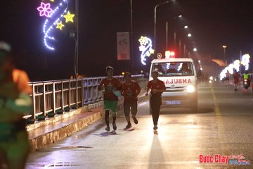BƯỚC CHẠY CHÀO XUÂN THÀNH PHỐ QUẢNG NGÃI 2024 - Ảnh #1232373