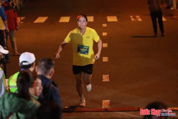 BƯỚC CHẠY CHÀO XUÂN THÀNH PHỐ QUẢNG NGÃI 2024 - Ảnh #1245599