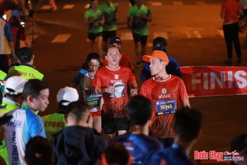 BƯỚC CHẠY CHÀO XUÂN THÀNH PHỐ QUẢNG NGÃI 2024 - Ảnh #1246477