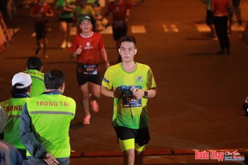 BƯỚC CHẠY CHÀO XUÂN THÀNH PHỐ QUẢNG NGÃI 2024 - Ảnh #1248607