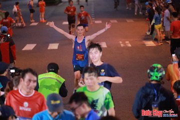 BƯỚC CHẠY CHÀO XUÂN THÀNH PHỐ QUẢNG NGÃI 2024 - Ảnh #1249696