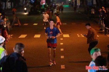 BƯỚC CHẠY CHÀO XUÂN THÀNH PHỐ QUẢNG NGÃI 2024 - Ảnh #1244073
