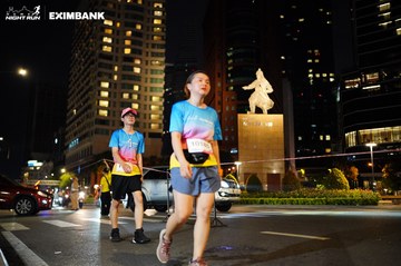 HO CHI MINH CITY NIGHT RUN EXIMBANK 2024 - Ảnh #1990343